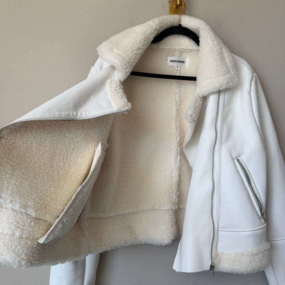 Vigoss Y2K White Vegan Leather Sherpa Moto Jacket Size L - Picture 4 of 7